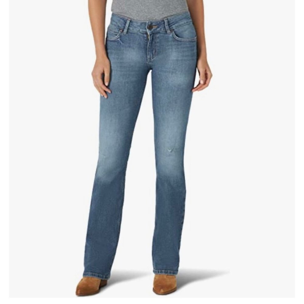 Wrangler Women's Retro Mae Mid Rise Stretch Boot Cut Jean Size 9x32 - Picture 2 of 9
